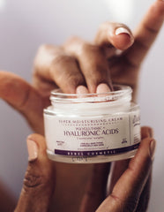 Ardaraz Crema Facial Hidratante Water: Nutrición y Suavidad Perdurable