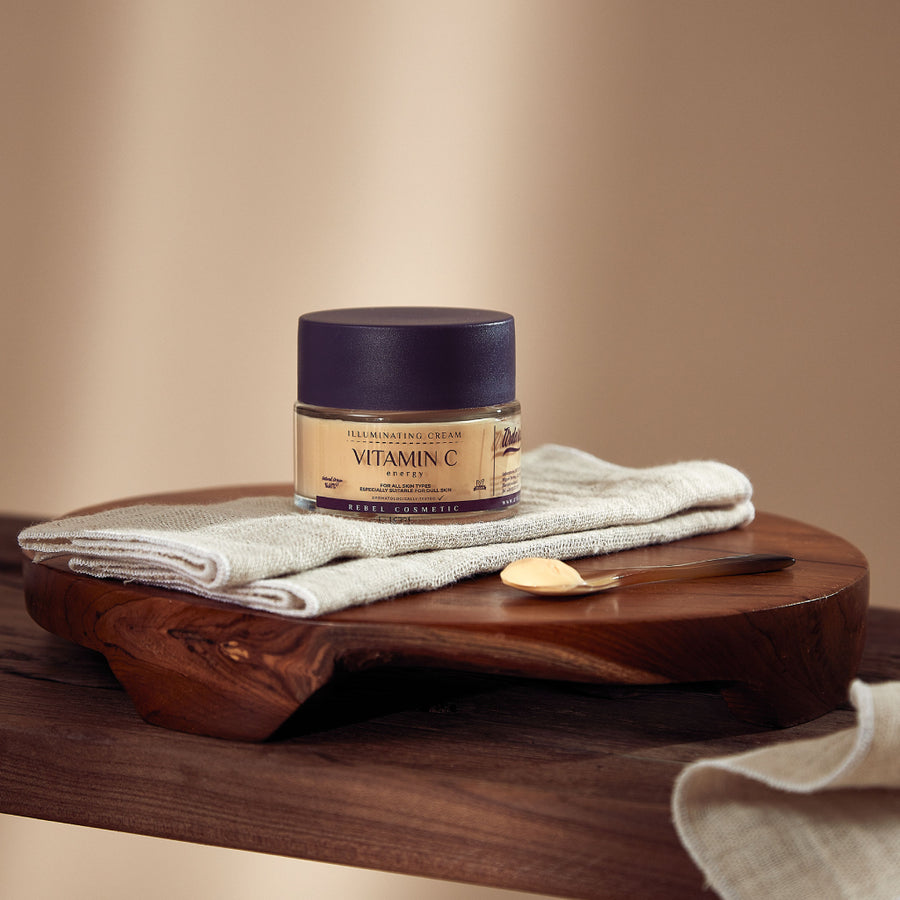 Ardaraz crema hidratante Vitamina C y Niacinamida